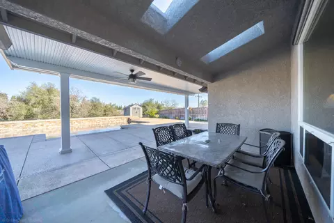 225 Ironwood Ln, Redding, CA 96003 photo 19