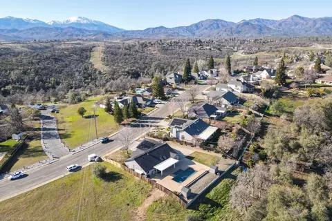 225 Ironwood Ln, Redding, CA 96003 photo 44