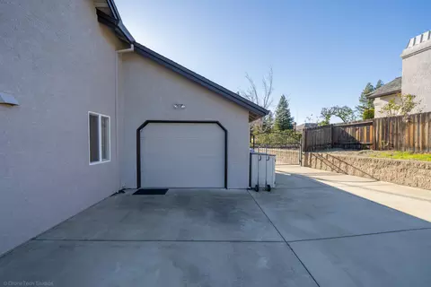 225 Ironwood Ln, Redding, CA 96003 photo 35