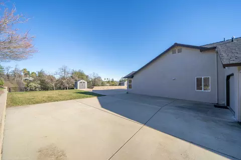 225 Ironwood Ln, Redding, CA 96003 photo 36