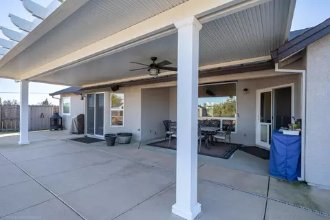 225 Ironwood Ln, Redding, CA 96003 photo 21