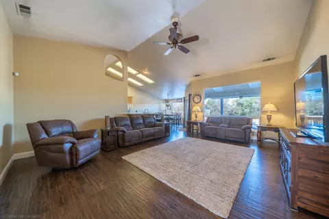 225 Ironwood Ln, Redding, CA 96003 photo 25
