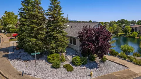 387 Bountiful Path, Redding, CA 96003 photo 32