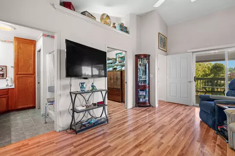 387 Bountiful Path, Redding, CA 96003 photo 17