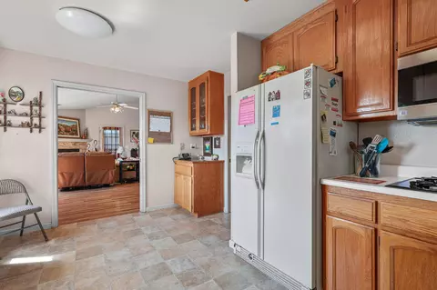 387 Bountiful Path, Redding, CA 96003 photo 12