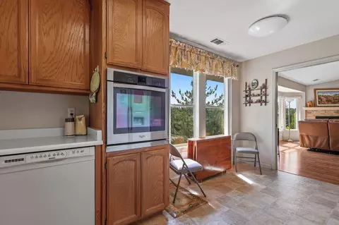 387 Bountiful Path, Redding, CA 96003 photo 13