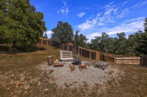 3718 Cal Ore Dr, Redding, CA 96001 photo 23