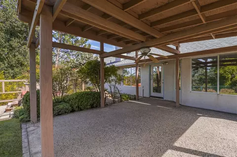 2750 Blue Bell Dr, Redding, CA 96001 photo 20
