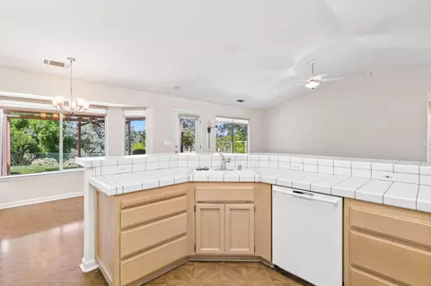 2750 Blue Bell Dr, Redding, CA 96001 photo 8