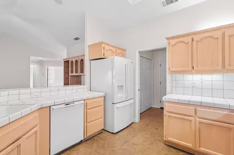 2750 Blue Bell Dr, Redding, CA 96001 photo 10