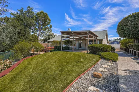 2750 Blue Bell Dr, Redding, CA 96001 photo 19