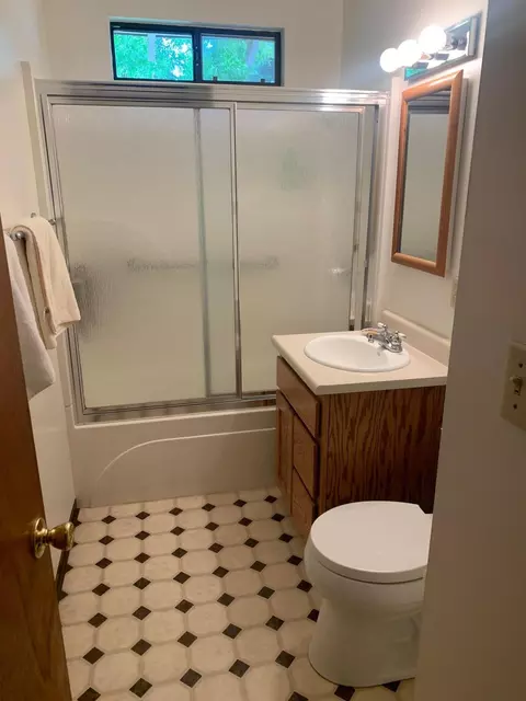 8397 Churn Crk Rd, Redding, CA 96002 photo 16