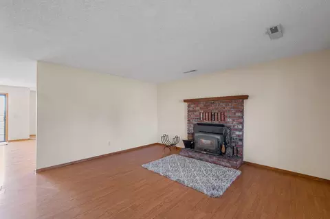 3637 Elizabeth Way, Redding, CA 96001 photo 12