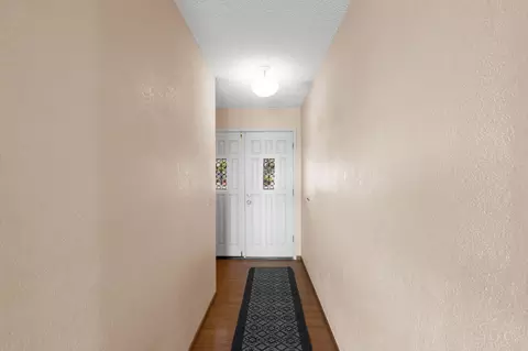3637 Elizabeth Way, Redding, CA 96001 photo 3