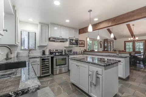 19616 Midland Dr, Redding, CA 96003 photo 9