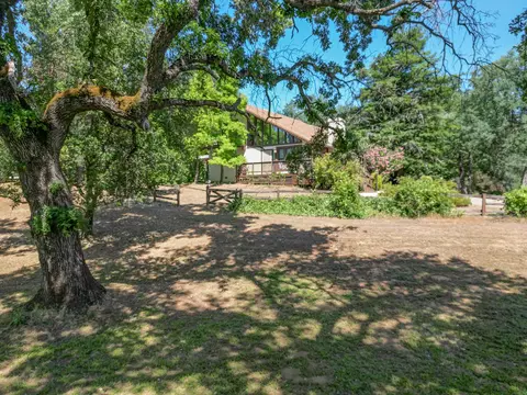 19616 Midland Dr, Redding, CA 96003 photo 47