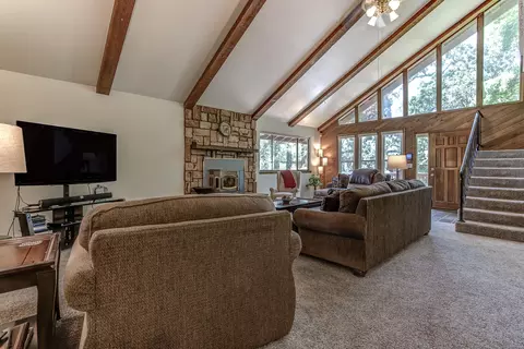 19616 Midland Dr, Redding, CA 96003 photo 4