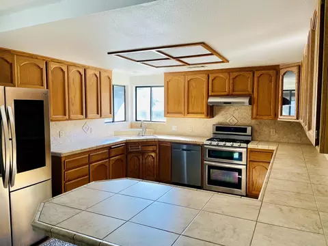1400 Arroyo Manor Dr, Redding, CA 96003 photo 4