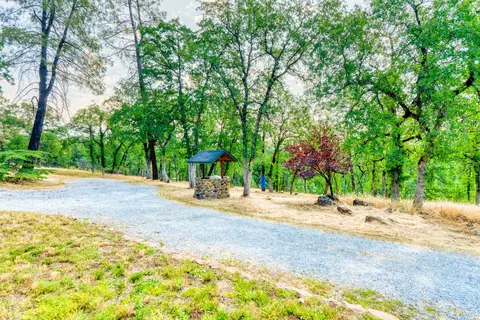 14048 Deep Hole Ln, Redding, CA 96003 photo 12