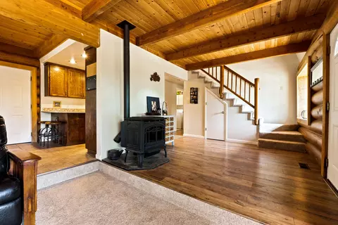 14048 Deep Hole Ln, Redding, CA 96003 photo 10