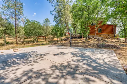 14048 Deep Hole Ln, Redding, CA 96003 photo 32