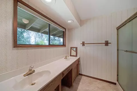 16299 Lower Springs Rd, Redding, CA 96001 photo 22