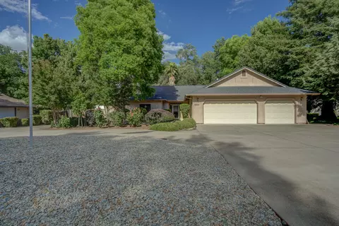 6553 Lucerne Ct, Redding, CA 96001