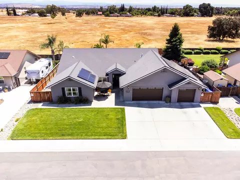 12930 Ivy Ln, Red Bluff, CA 96080 photo 2