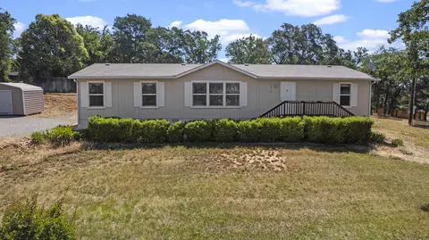 19512 Gas Point Rd, Cottonwood, CA 96022