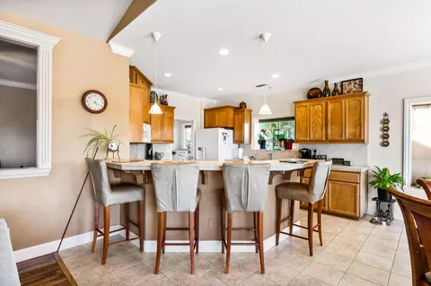 1542 Brinn Dr, Redding, CA 96001 photo 11