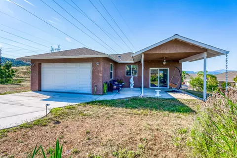 1542 Brinn Dr, Redding, CA 96001 photo 27