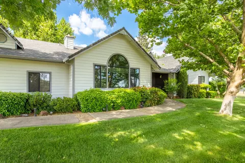 18866 Melody Oak Dr, Cottonwood, CA 96022