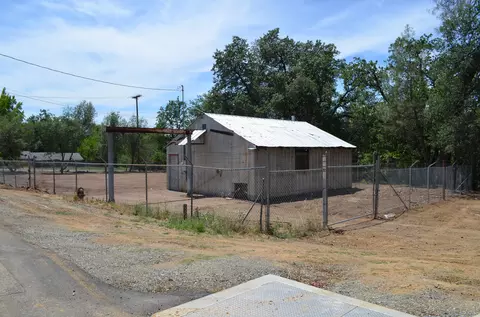 2690 Virginia Ave, Shasta Lake, CA 96019