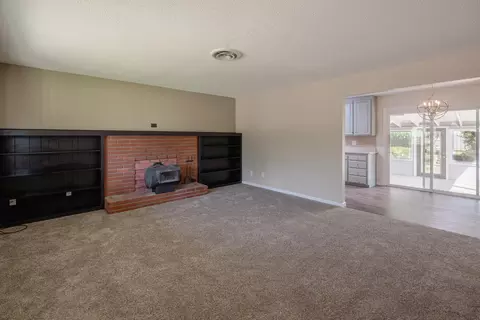 1620 El Dorado Way, Redding, CA 96002 photo 3