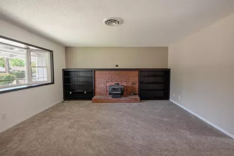 1620 El Dorado Way, Redding, CA 96002 photo 2