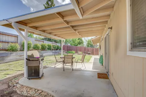 2969 Tropicana Ct, Redding, CA 96003 photo 34