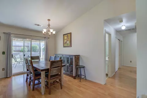 2969 Tropicana Ct, Redding, CA 96003 photo 8
