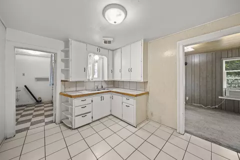 1610 Yolo St, Corning, CA 96021 photo 5