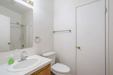 12401 Manzanoaks Dr, Redding, CA 96002 photo 9