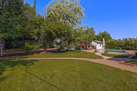 6944 Riata Dr, Redding, CA 96002 photo 37