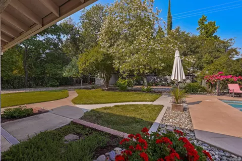 6944 Riata Dr, Redding, CA 96002 photo 35