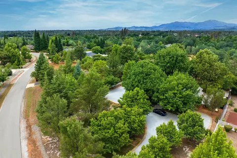 12642 Glide Way, Redding, CA 96003 photo 5