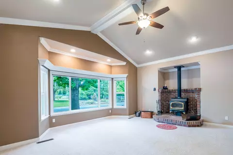 12642 Glide Way, Redding, CA 96003 photo 9