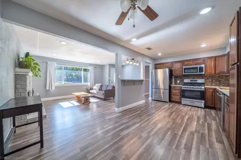 2192 Victor Ave, Redding, CA 96002 photo 10