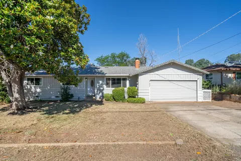 2192 Victor Ave, Redding, CA 96002 photo 2