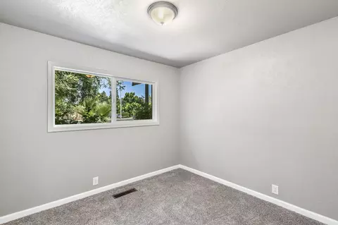 3710 Bechelli Ln, Redding, CA 96002 photo 18