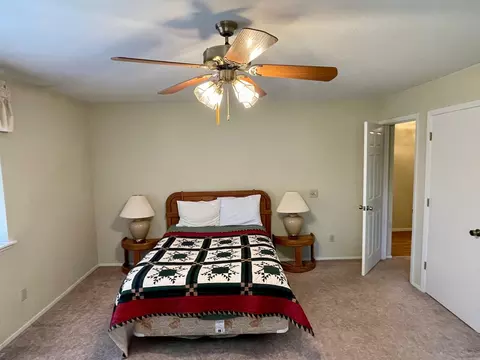 740 Oregon St, Weed, CA 96094 photo 11
