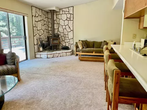 740 Oregon St, Weed, CA 96094 photo 7