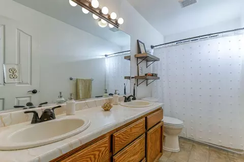 1750 Sterling Dr, Redding, CA 96003 photo 22