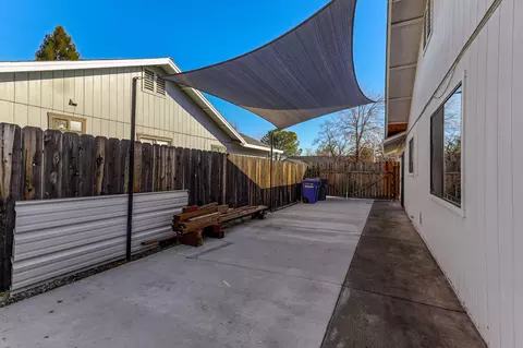 1750 Sterling Dr, Redding, CA 96003 photo 31
